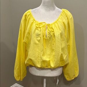 Chelsea & Violet Yellow Crop Balloon Sleeve Top